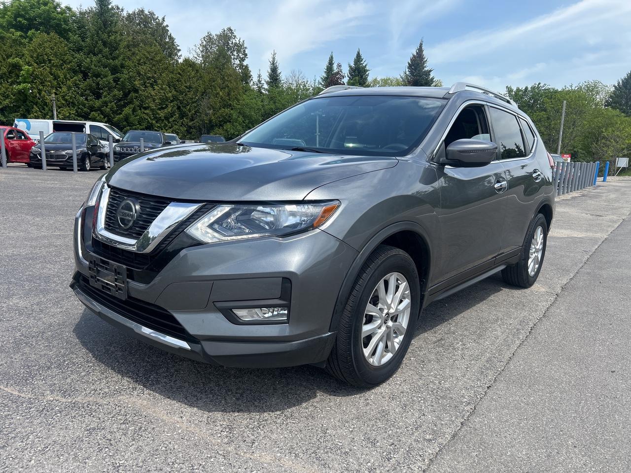 2018 Nissan Rogue SV, Backup Cam, Bluetooth, Pano Sunroof Photo0