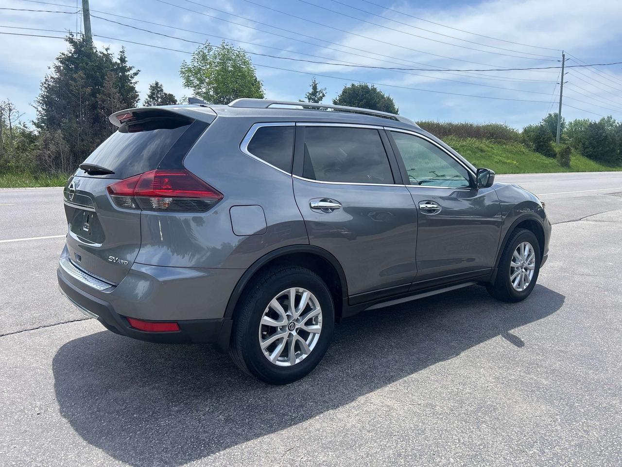 2018 Nissan Rogue SV, Backup Cam, Bluetooth, Pano Sunroof Photo