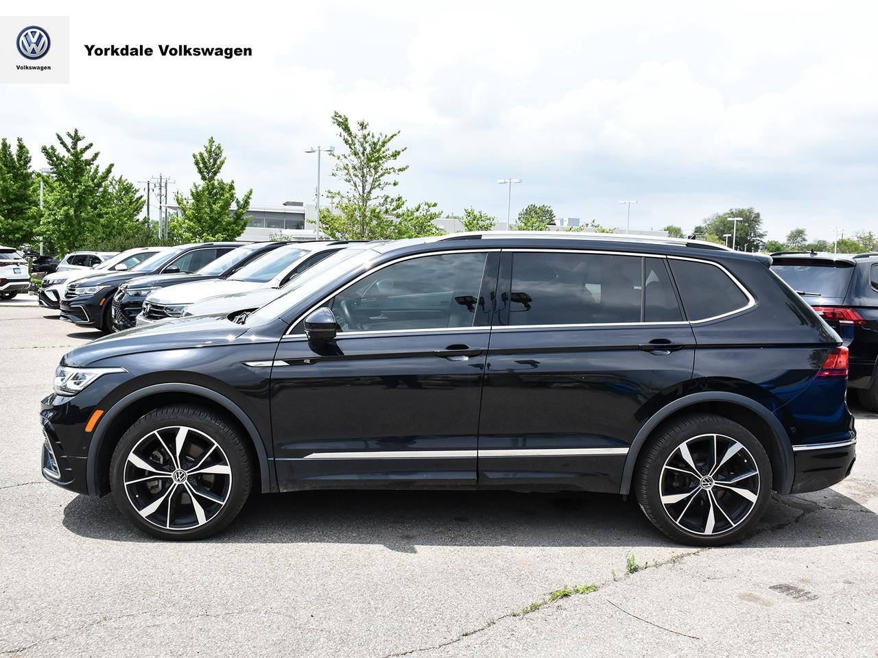 2024 Volkswagen Tiguan 4Motion Photo