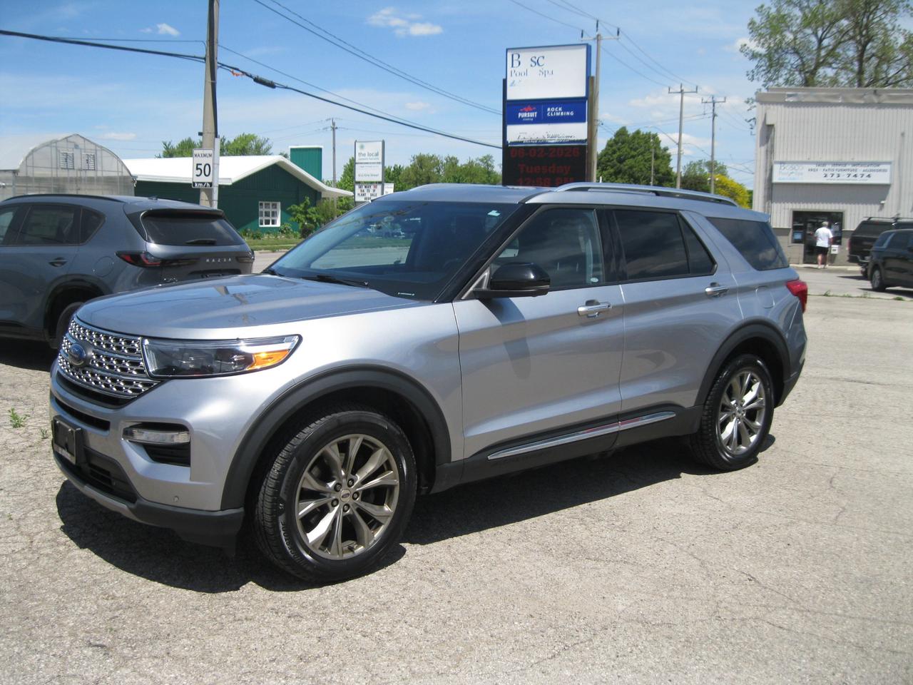2022 Ford Explorer Limited 4dr 4x4 Photo2