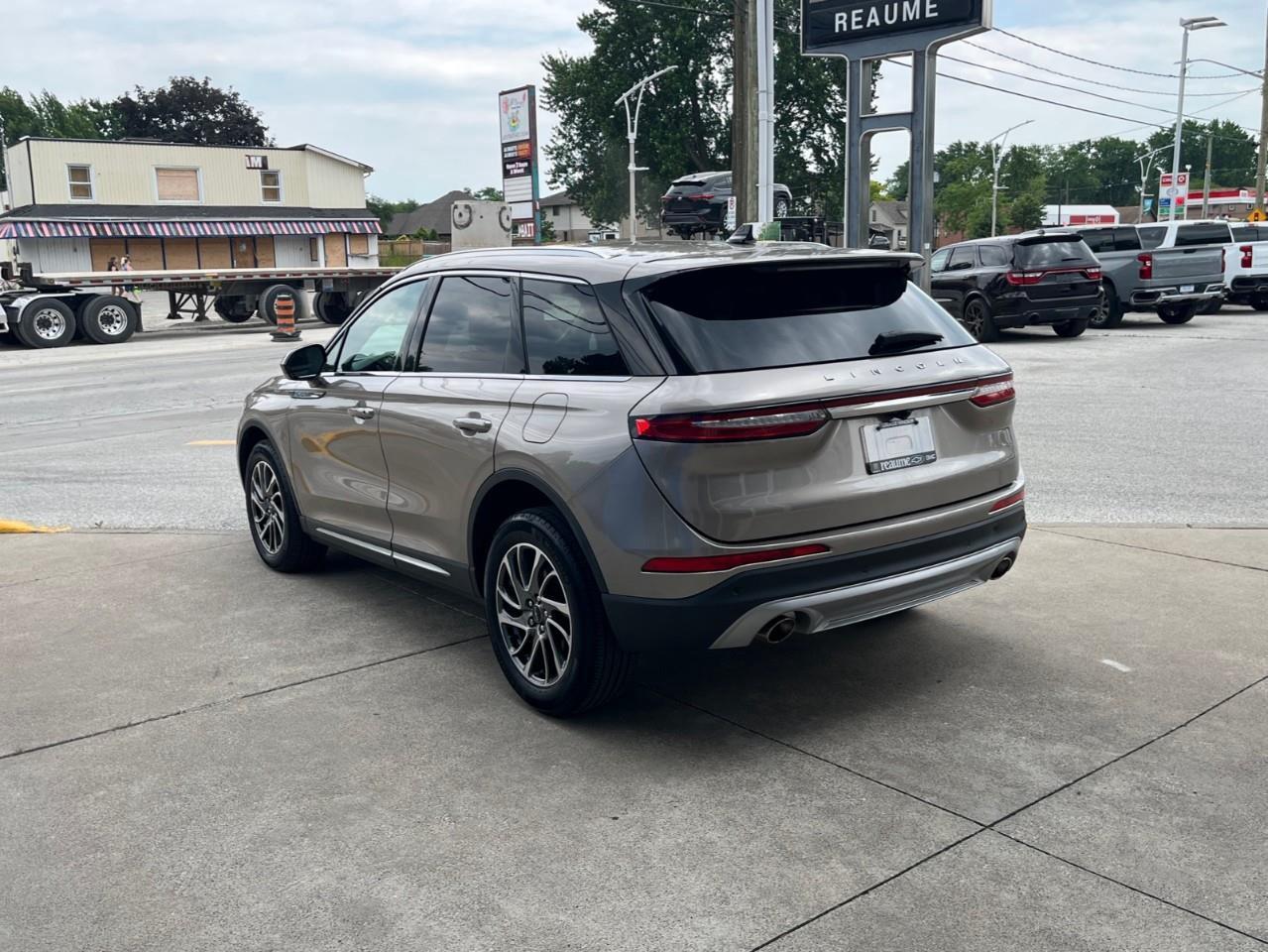 2020 Lincoln Corsair Standard Trim, Local trade Photo