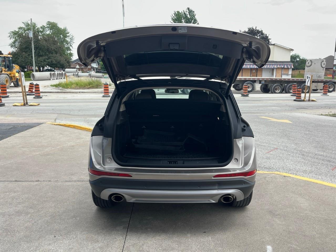 2020 Lincoln Corsair Standard Trim, Local trade Photo