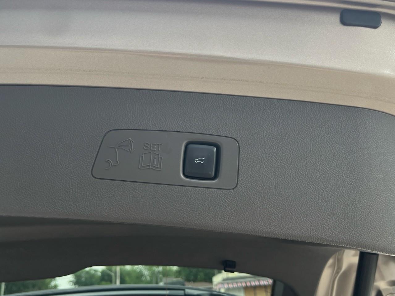 2020 Lincoln Corsair Standard Trim, Local trade Photo