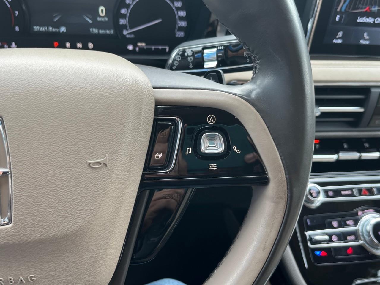 2020 Lincoln Corsair Standard Trim, Local trade Photo