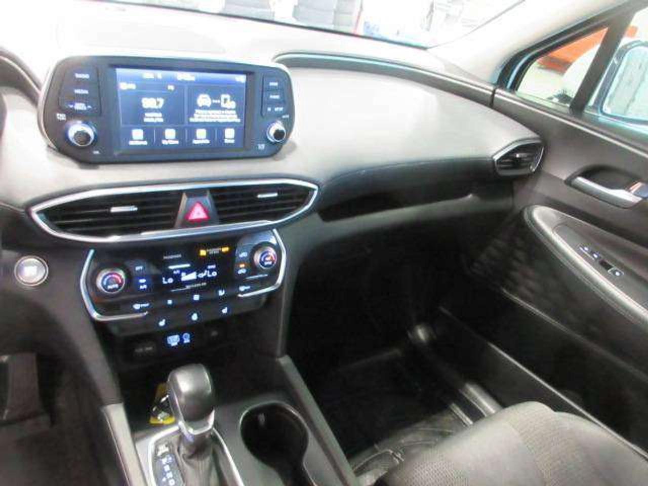 2019 Hyundai Santa Fe PREFERRED 2.0T, HTD. SEATS, APPLE/ANDROID, 83K! Photo