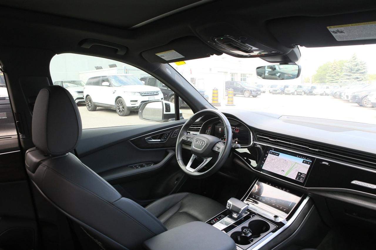 2023 Audi Q7 TECHNIK 3.0L TURBOCHARGED V6   QUATTRO AWD   7-PASSENGER LUXURY   PREMIUM PERFORMANCE SUV Photo
