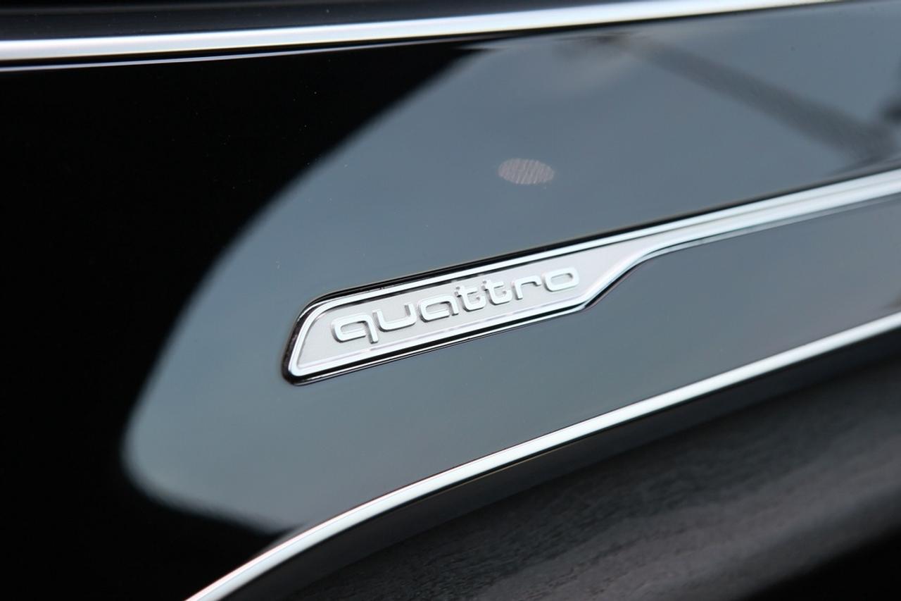 2023 Audi Q7 TECHNIK 3.0L TURBOCHARGED V6   QUATTRO AWD   7-PASSENGER LUXURY   PREMIUM PERFORMANCE SUV Photo