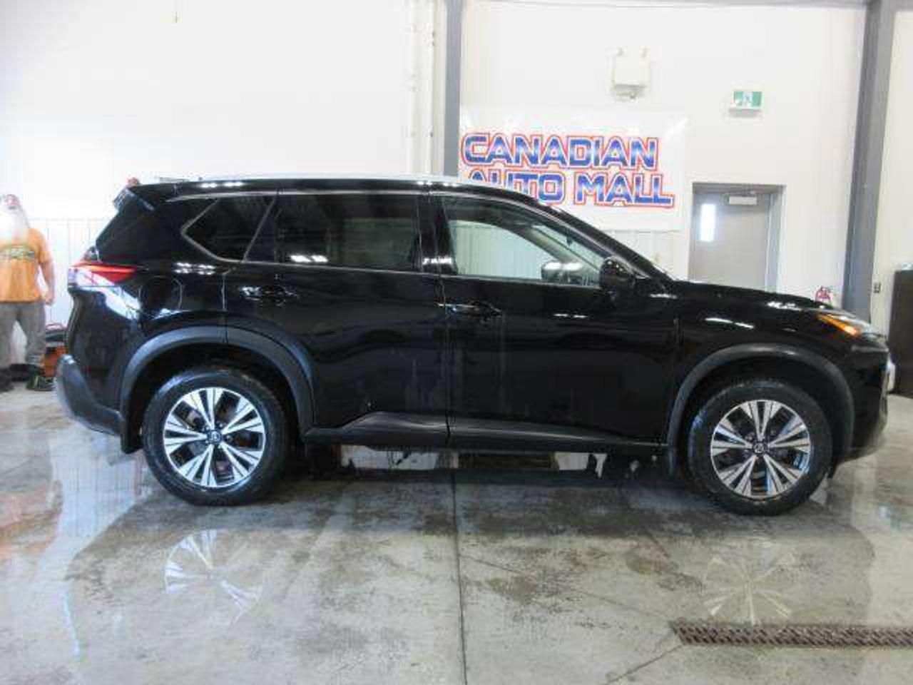 2021 Nissan Rogue SV AWD, HTD. SEATS, A/C, BT, APPLE/ANDROID, 81K! Photo