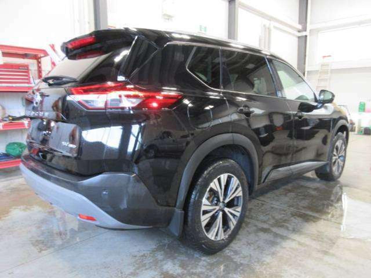 2021 Nissan Rogue SV AWD, HTD. SEATS, A/C, BT, APPLE/ANDROID, 81K! Photo