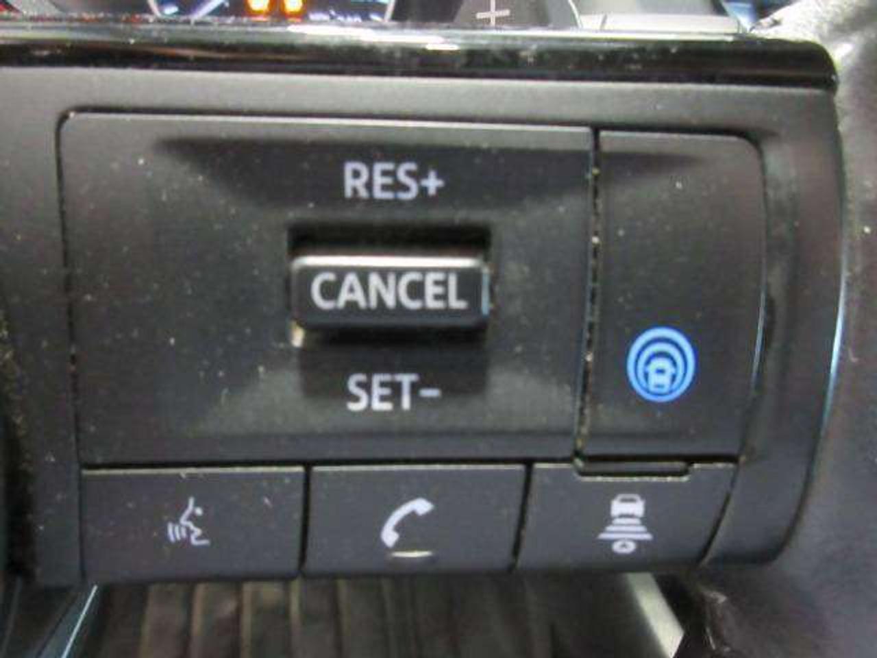 2021 Nissan Rogue SV AWD, HTD. SEATS, A/C, BT, APPLE/ANDROID, 81K! Photo