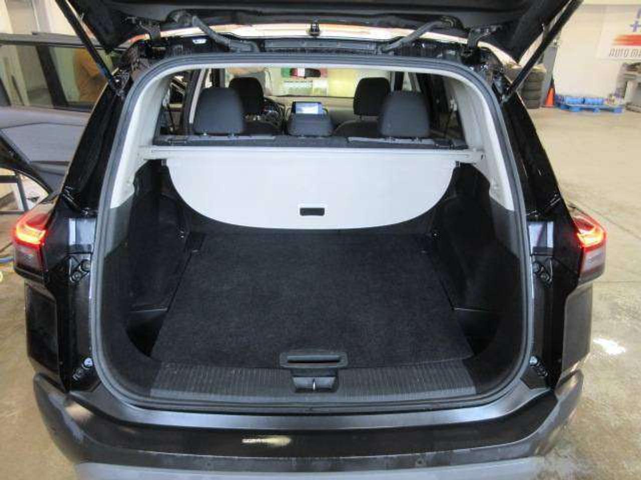 2021 Nissan Rogue SV AWD, HTD. SEATS, A/C, BT, APPLE/ANDROID, 81K! Photo