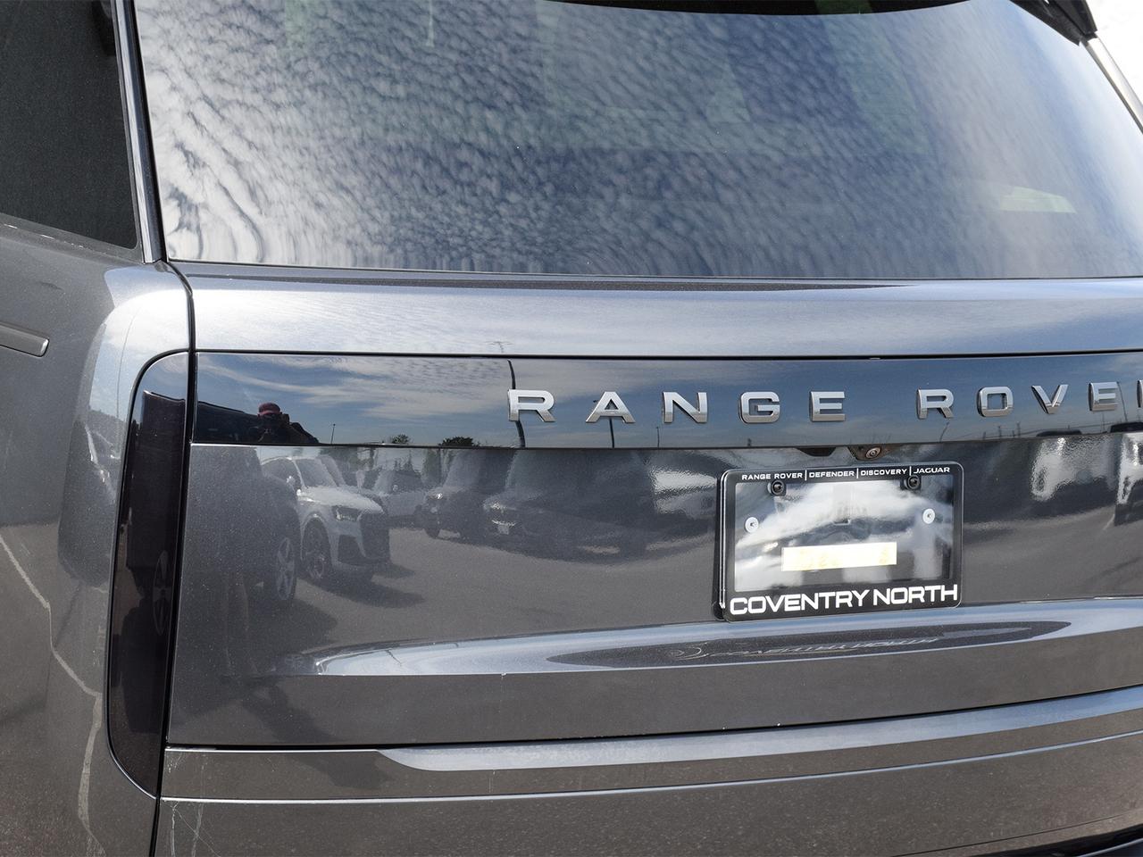 2025 Land Rover Range Rover SE/ONE OWNER/DEALER MAINTAINED/CLEAN CAR Photo