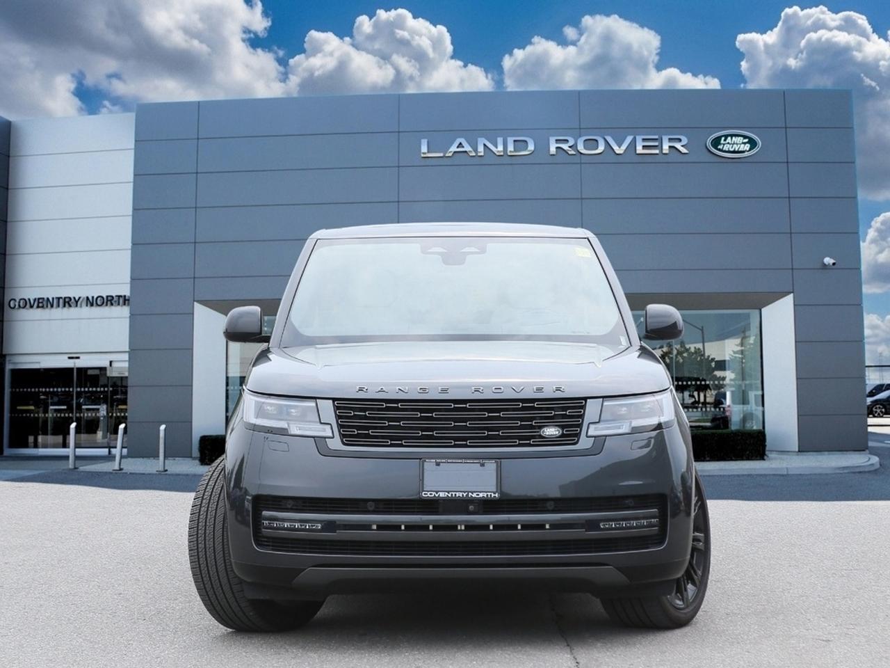 2025 Land Rover Range Rover SE 523 HP TWIN-TURBO V8   23 GLOSS BLACK WHEELS   SHADOW PACK   MERIDIAN 3D   SV BESPOKE INTERIOR Photo