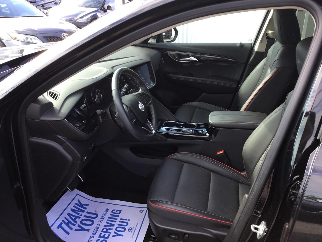 2023 Buick Envision Essence Photo