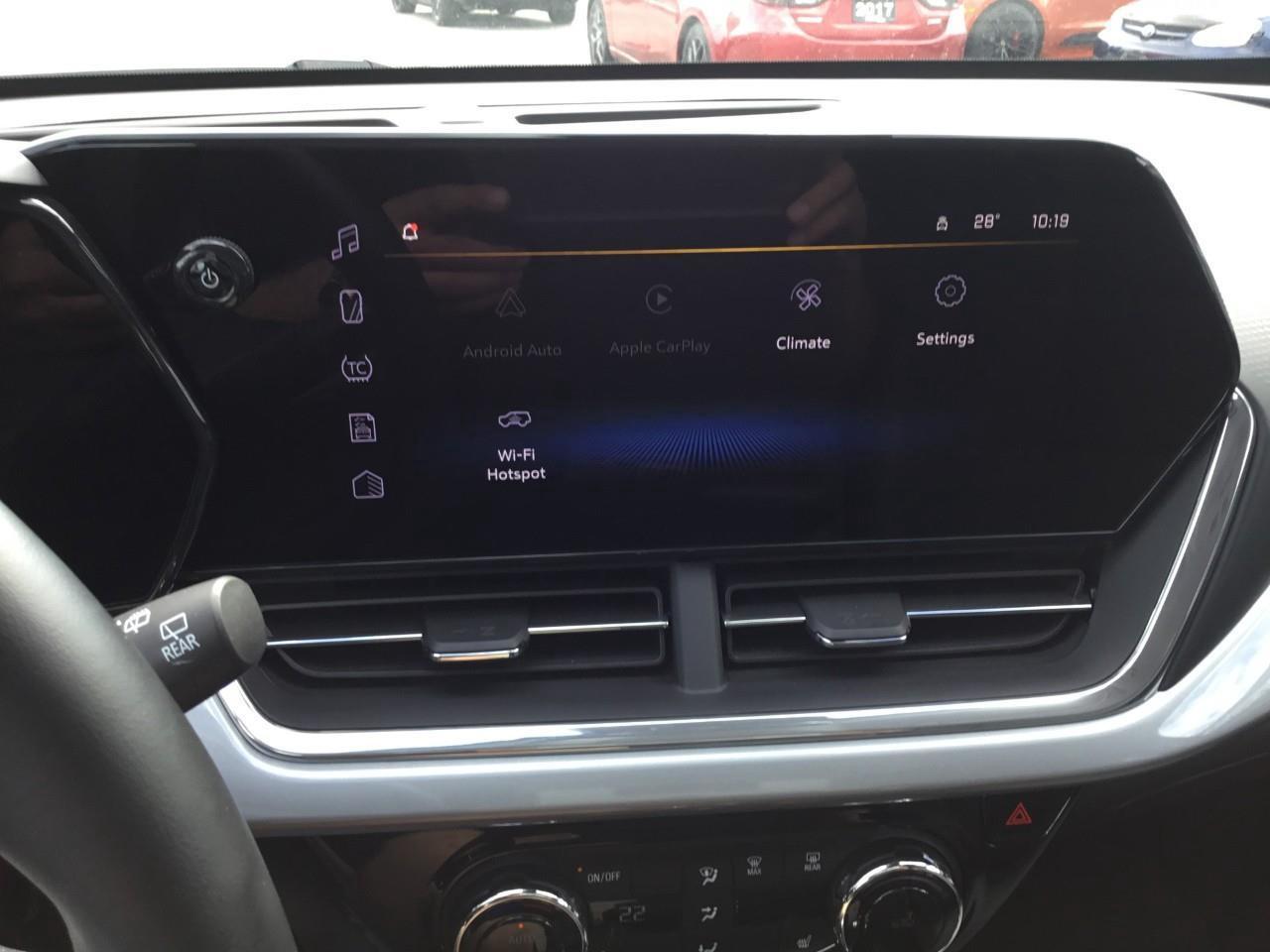 2024 Chevrolet Trax LT Photo