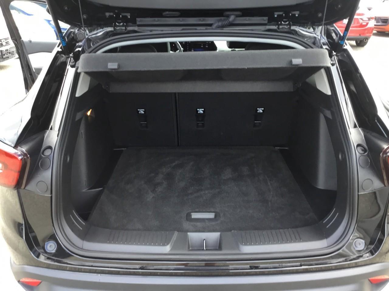 2024 Chevrolet Trax LT Photo