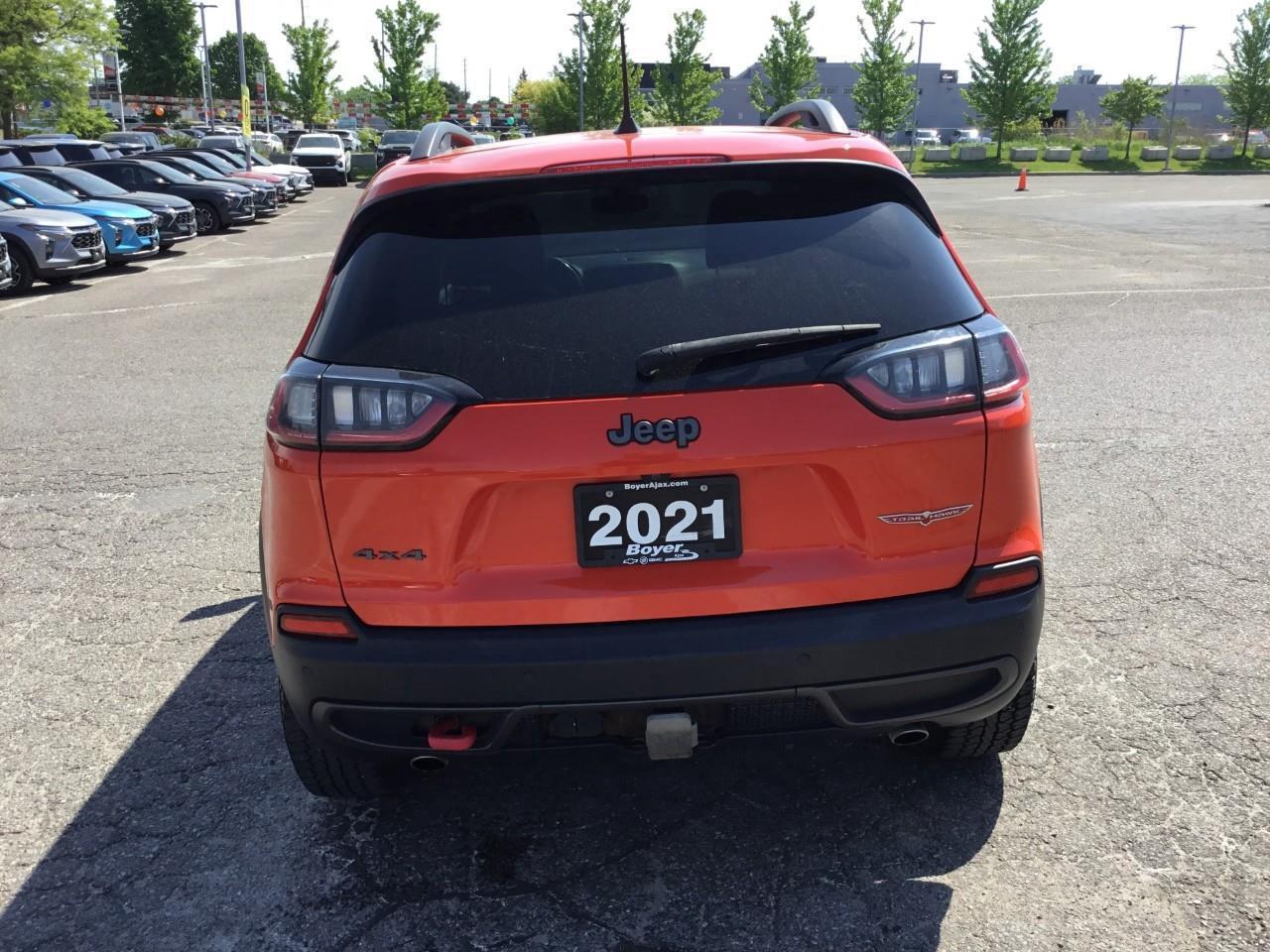2021 Jeep Cherokee Trailhawk Photo