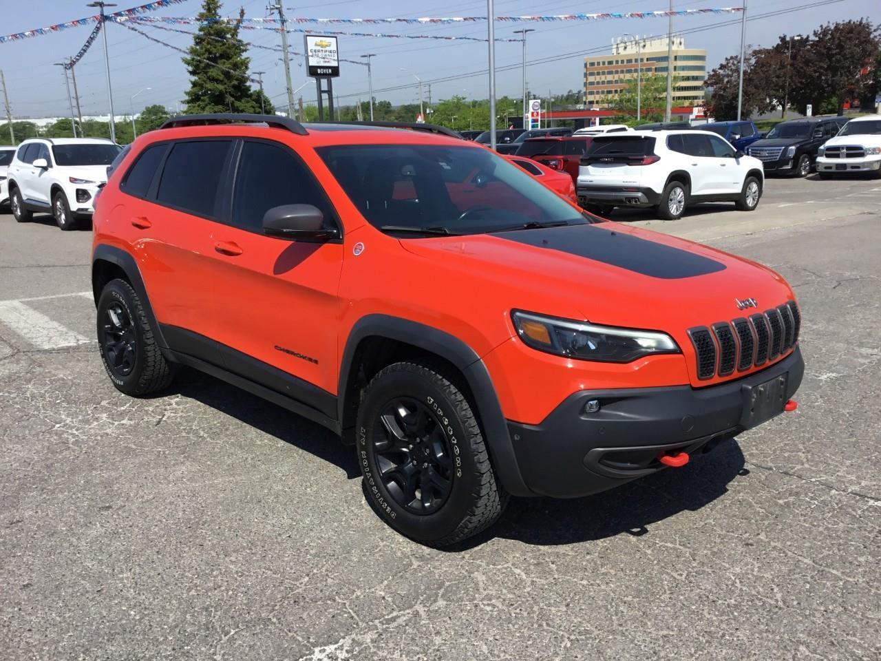 2021 Jeep Cherokee Trailhawk Photo