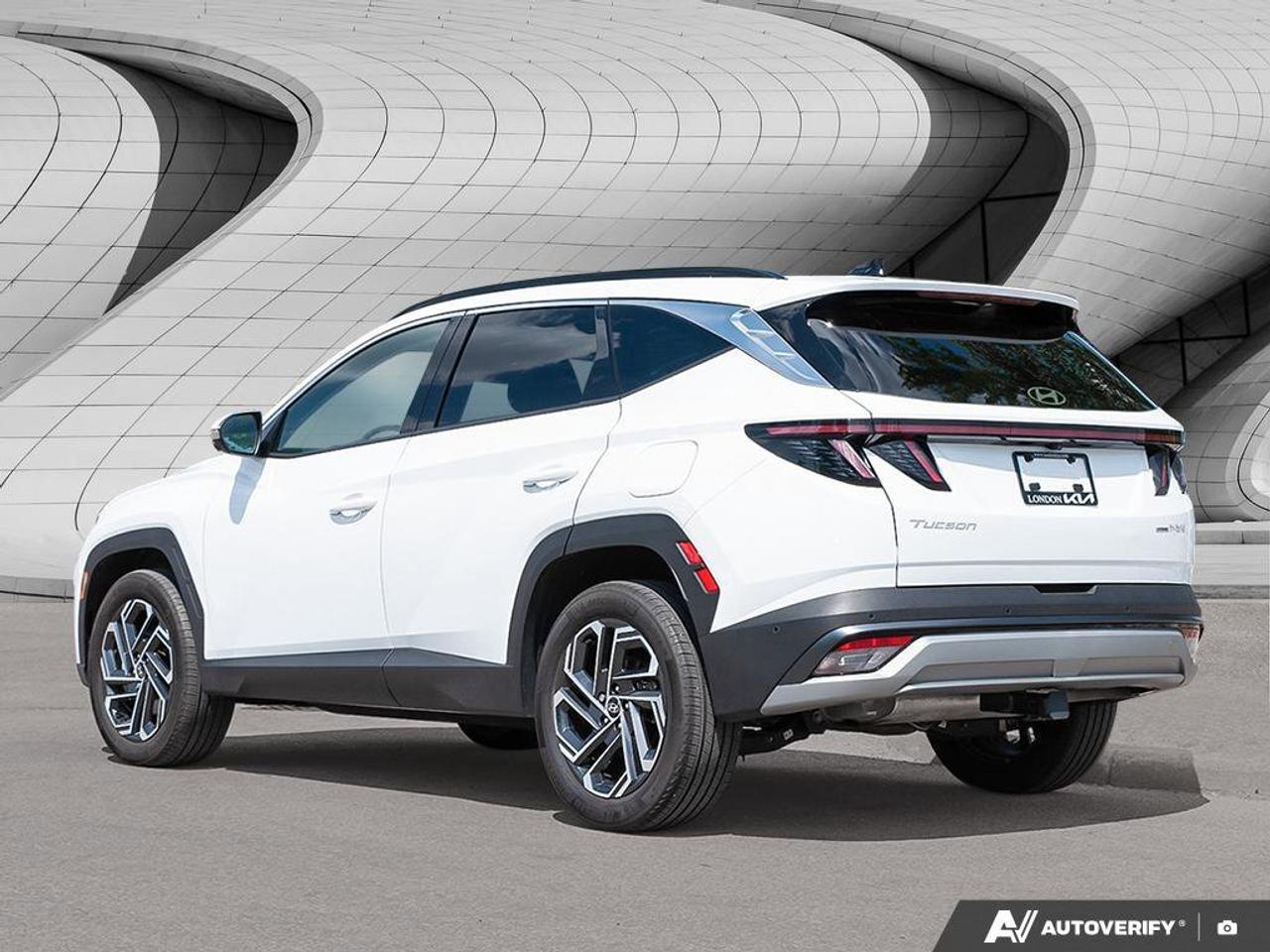 2025 Hyundai Tucson Hybrid Ultimate Photo