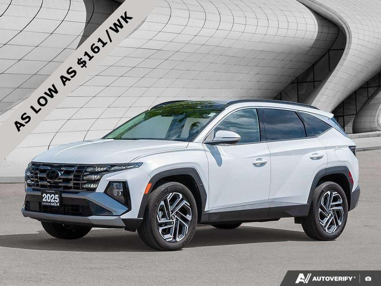 2025 Hyundai Tucson Ultimate   AWD   Leather   Sunroof   Heated & Cooled Seats   Heated Steering Wheel   Apple CarPlay Photo