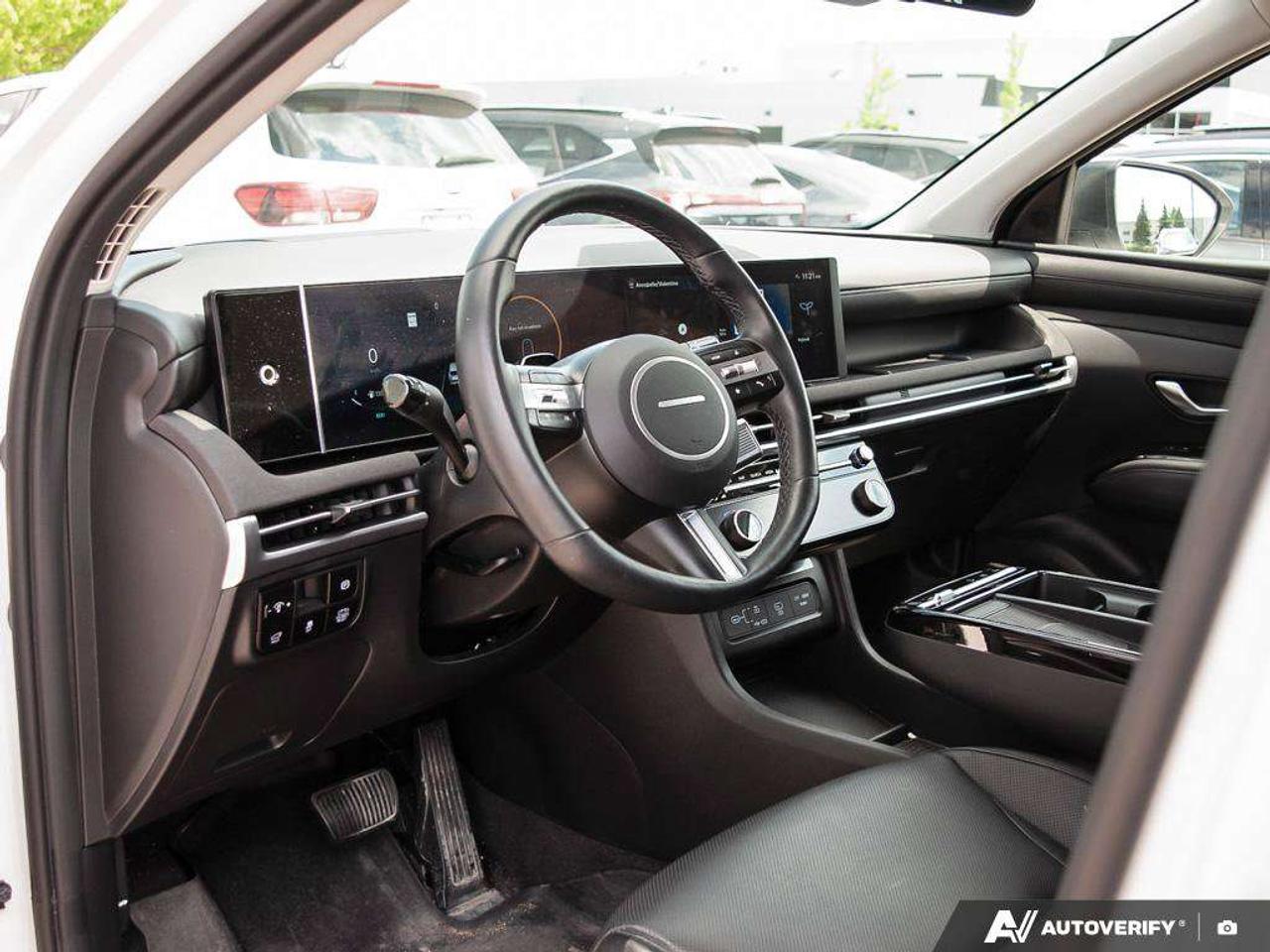 2025 Hyundai Tucson Ultimate   AWD   Leather   Sunroof   Heated & Cooled Seats   Heated Steering Wheel   Apple CarPlay Photo