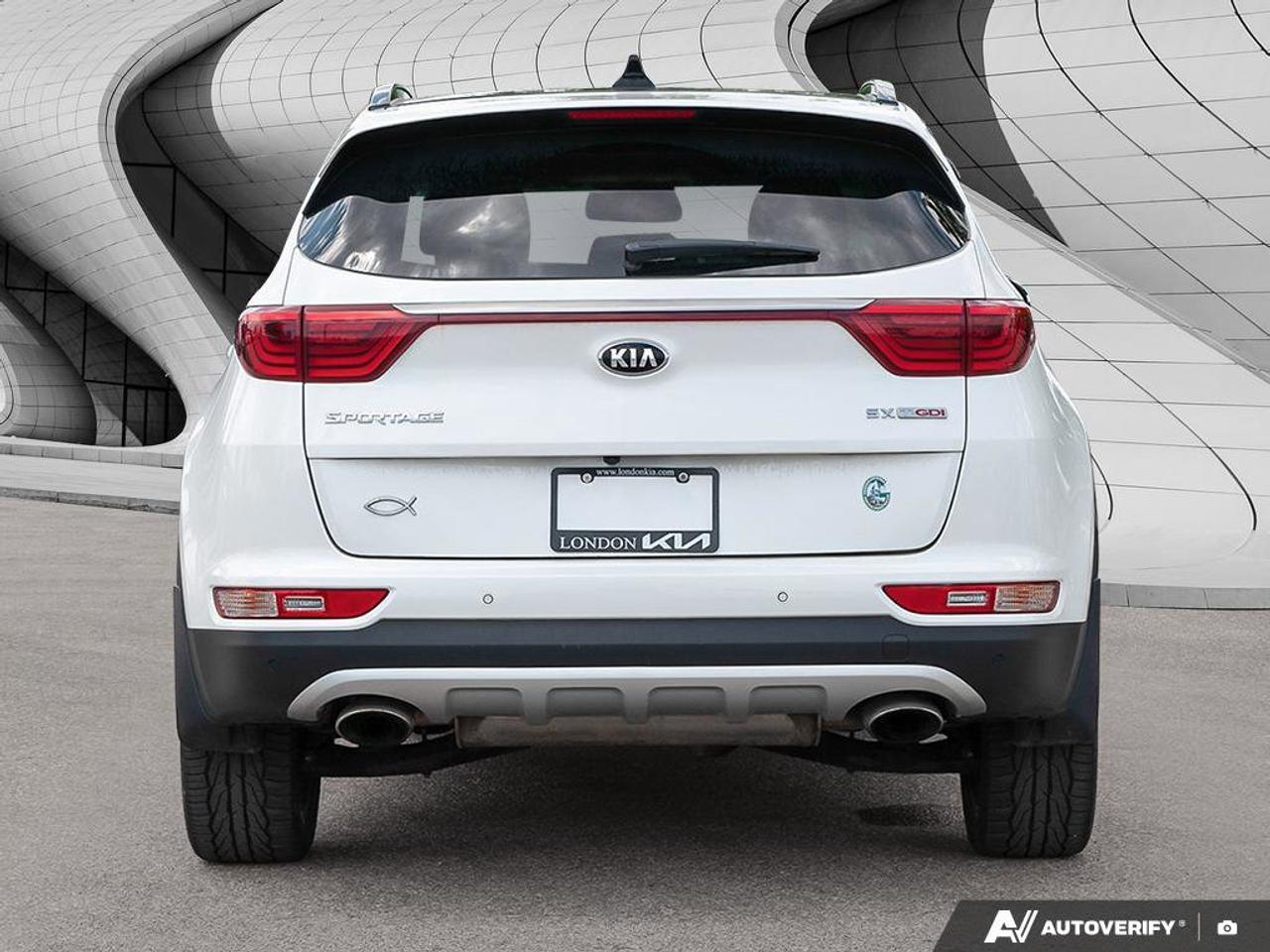2018 Kia Sportage SX Turbo   AWD   Apple CarPlay  Cooled Seats   Hea Photo