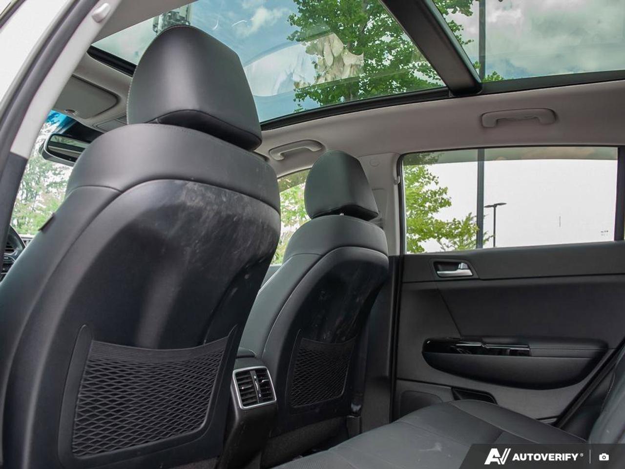 2018 Kia Sportage SX Turbo   AWD   Apple CarPlay  Cooled Seats   Hea Photo