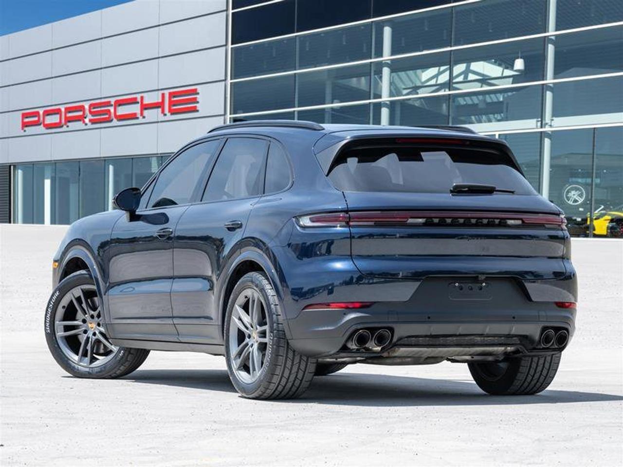 2024 Porsche Cayenne AWD Premium Pkg Plus Sport Tailpipes in Dark Bronz Photo
