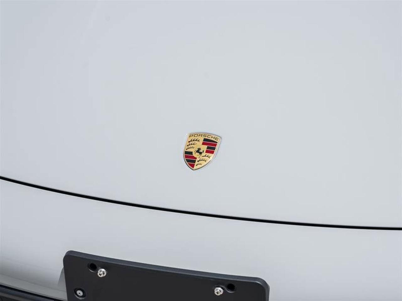 2024 Porsche 911 Carrera 4 Coupe Premium Pkg Sport Pkg RS Spyder De Photo