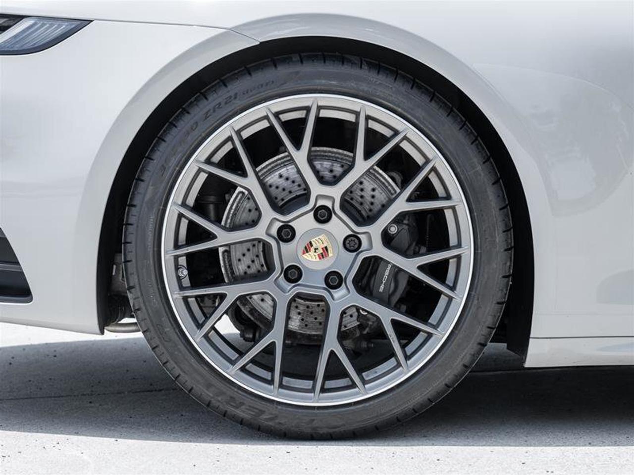 2024 Porsche 911 Carrera 4 Coupe Premium Pkg Sport Pkg RS Spyder De Photo