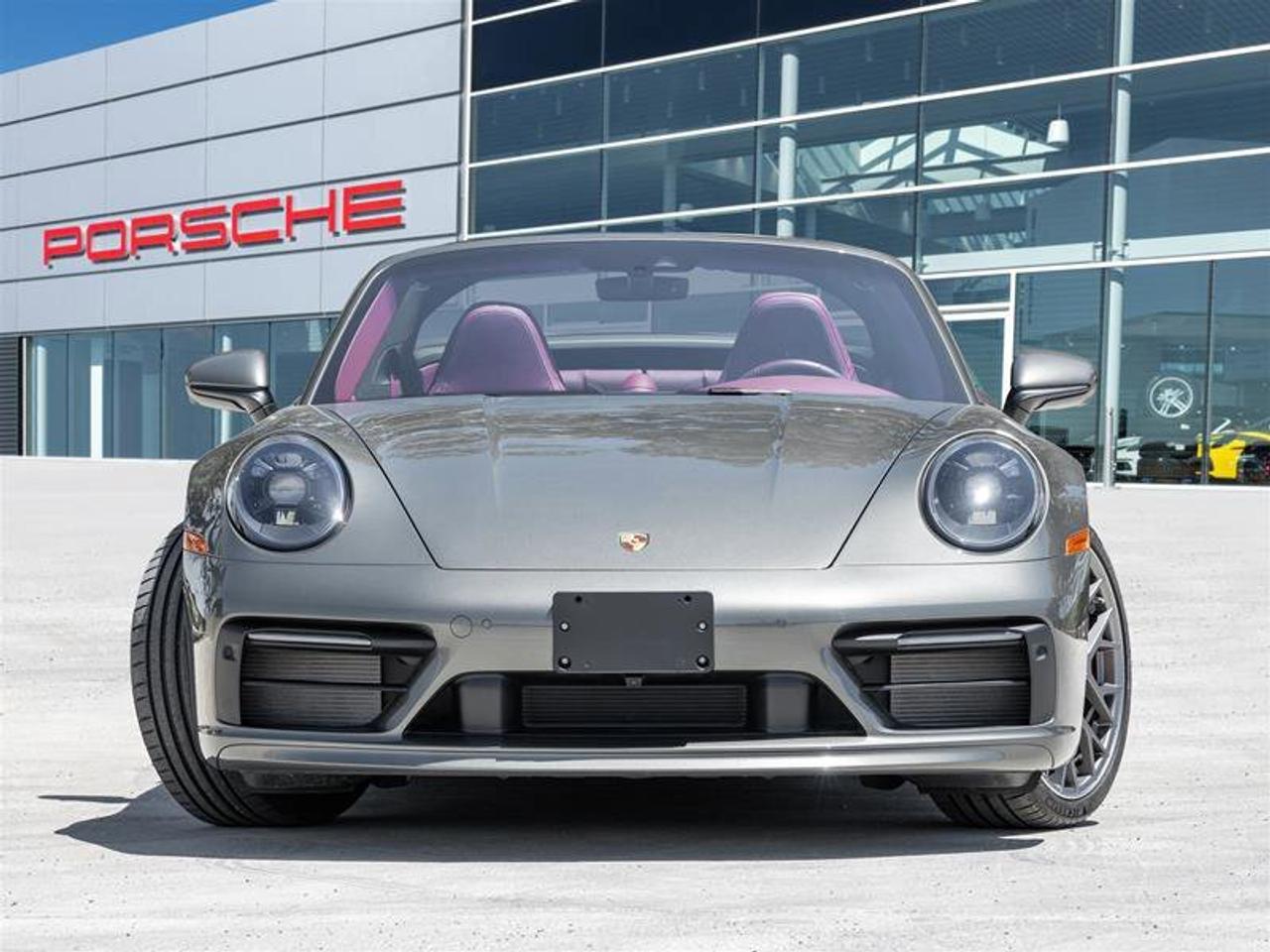 2022 Porsche 911 Targa 4S Premium Pkg Sport Pkg SportDesign Pkg 20/ Photo
