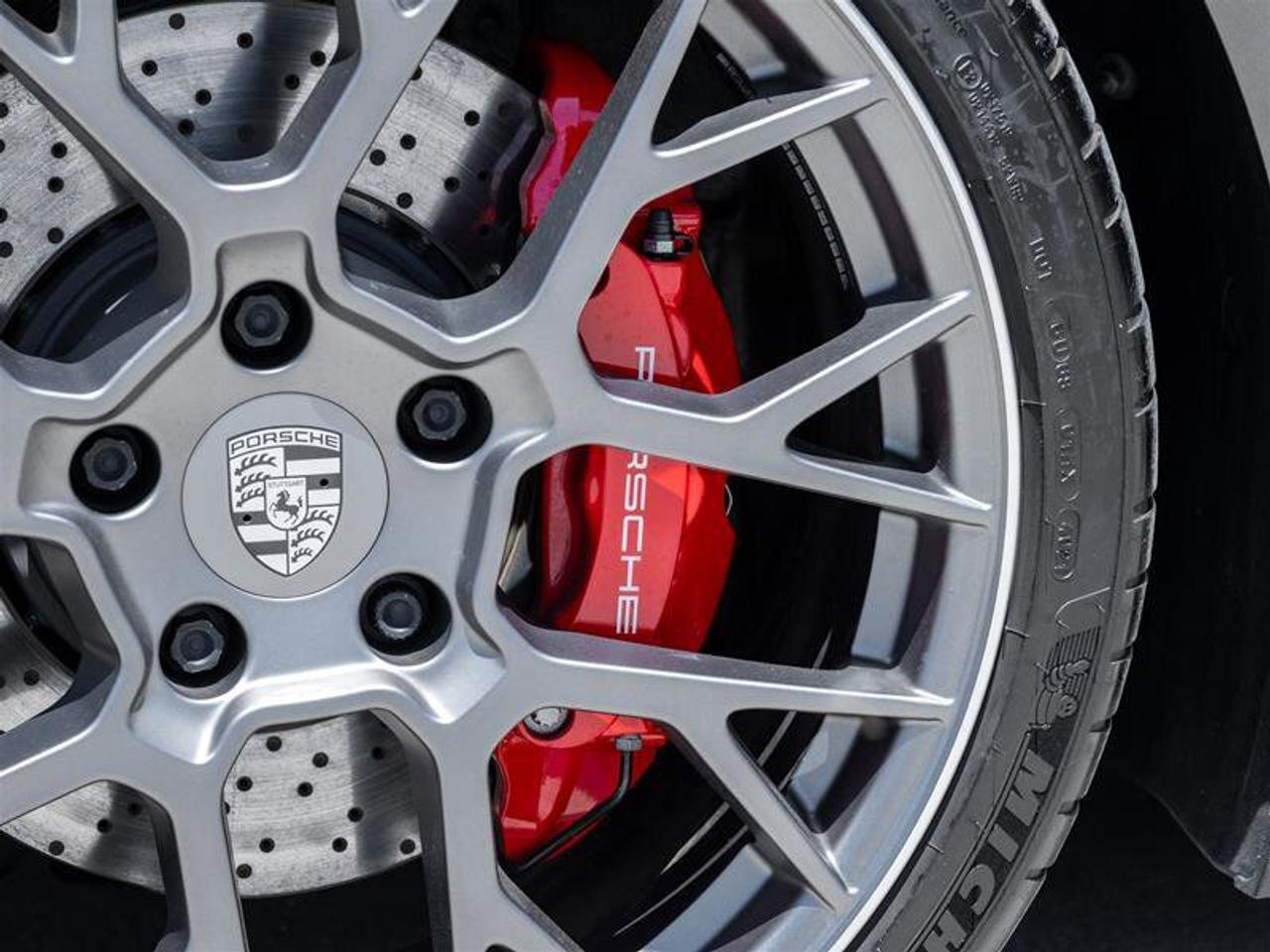 2022 Porsche 911 Targa 4S Premium Pkg Sport Pkg SportDesign Pkg 20/ Photo
