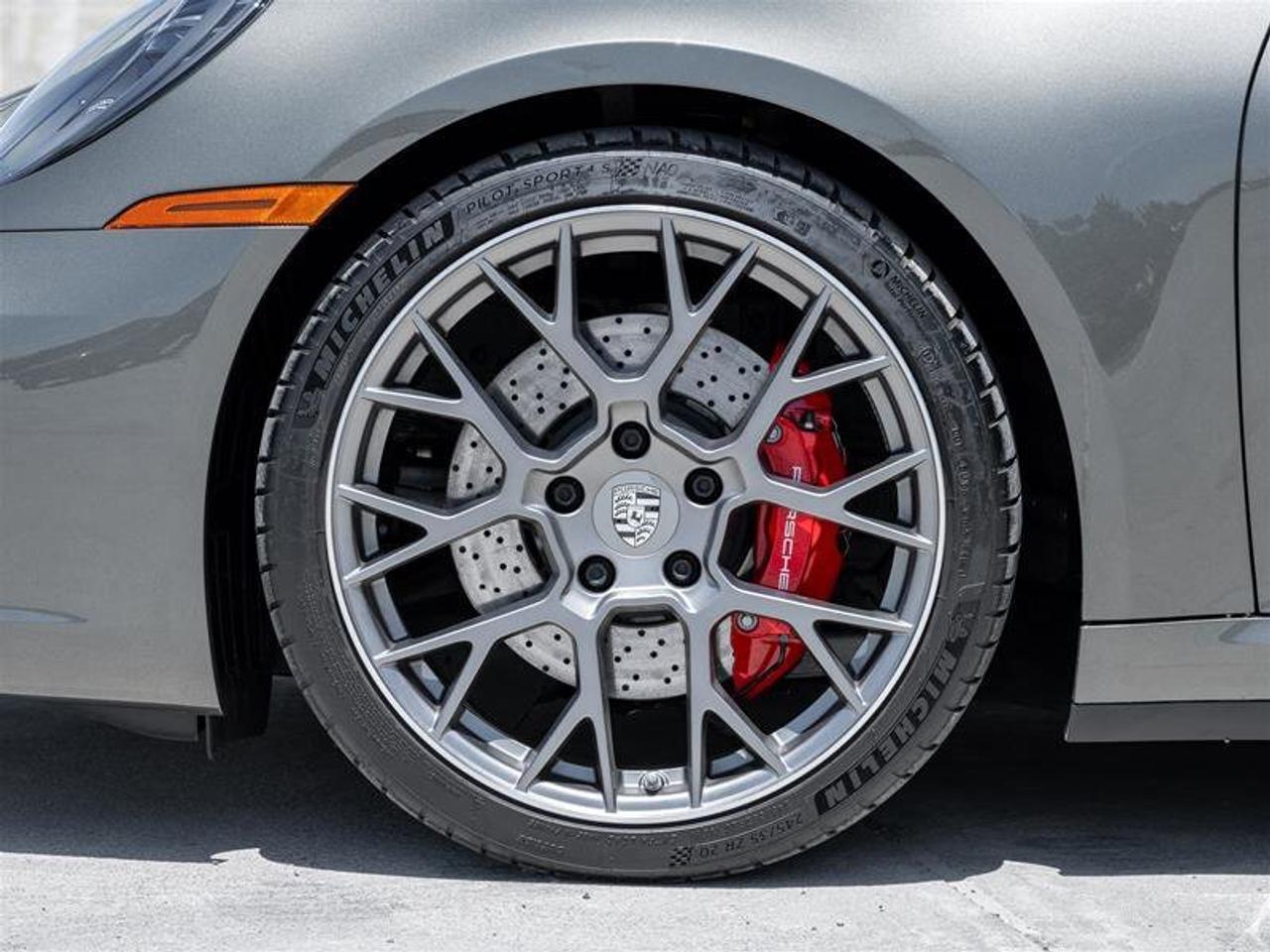 2022 Porsche 911 Targa 4S Premium Pkg Sport Pkg SportDesign Pkg 20/ Photo