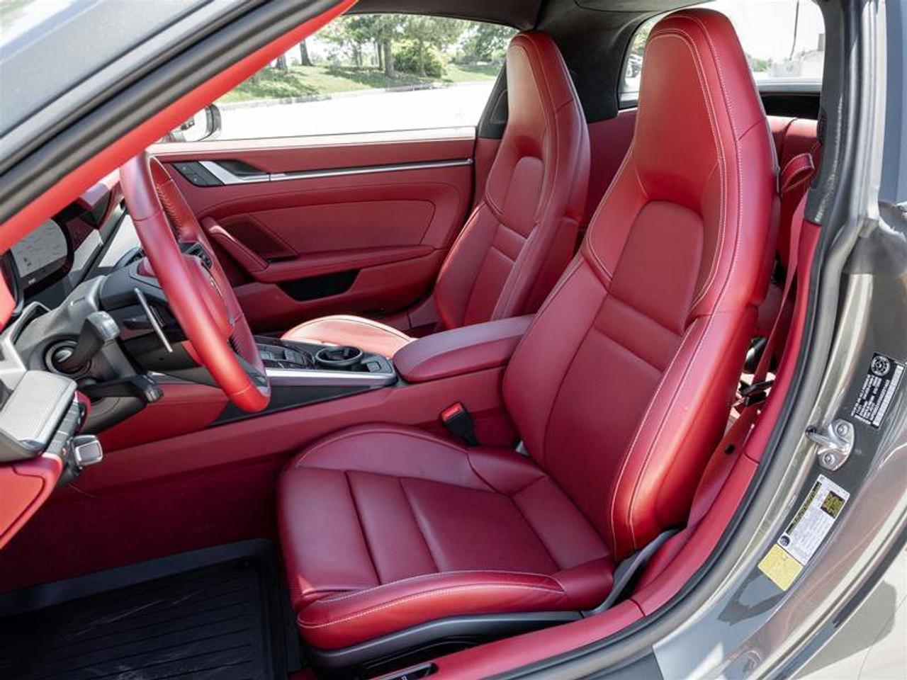 2022 Porsche 911 Targa 4S Premium Pkg Sport Pkg SportDesign Pkg 20/ Photo