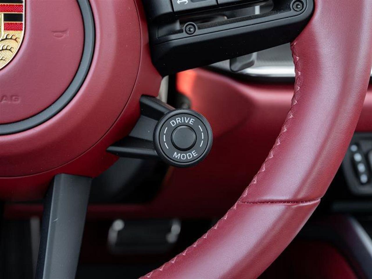 2022 Porsche 911 Targa 4S Premium Pkg Sport Pkg SportDesign Pkg 20/ Photo