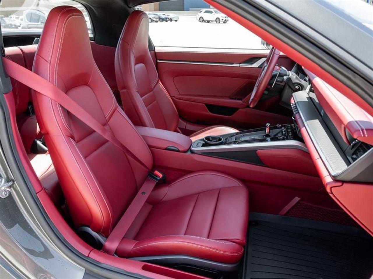 2022 Porsche 911 Targa 4S Premium Pkg Sport Pkg SportDesign Pkg 20/ Photo