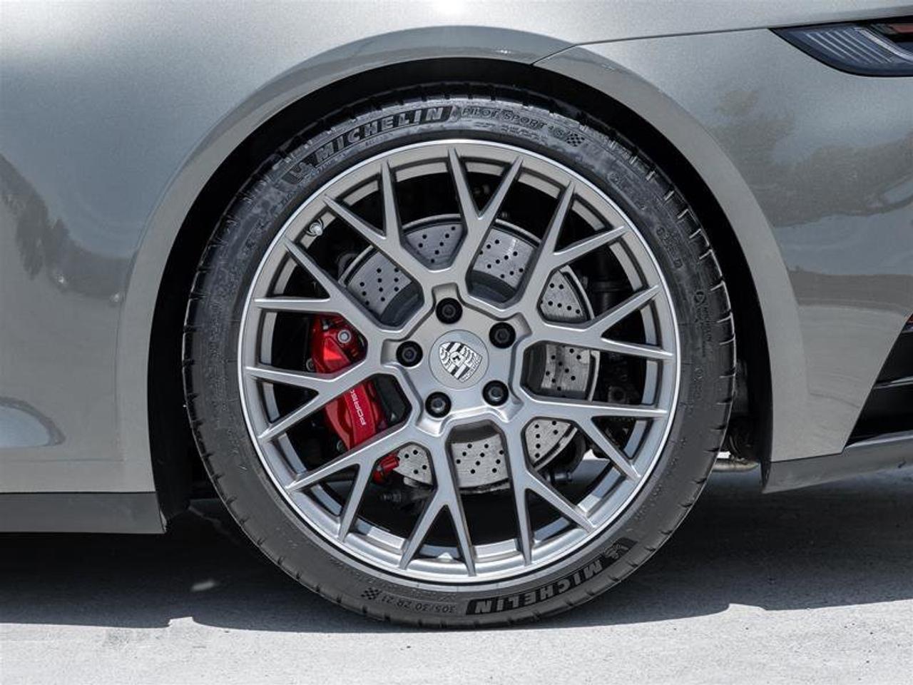 2022 Porsche 911 Targa 4S Premium Pkg Sport Pkg SportDesign Pkg 20/ Photo