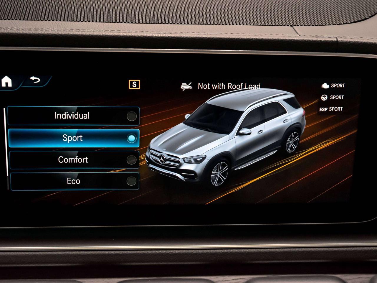 2021 Mercedes-Benz GLE GLE 450 4MATIC AMG PKG DISTRONIC PLUS 7 PASSENGER Photo