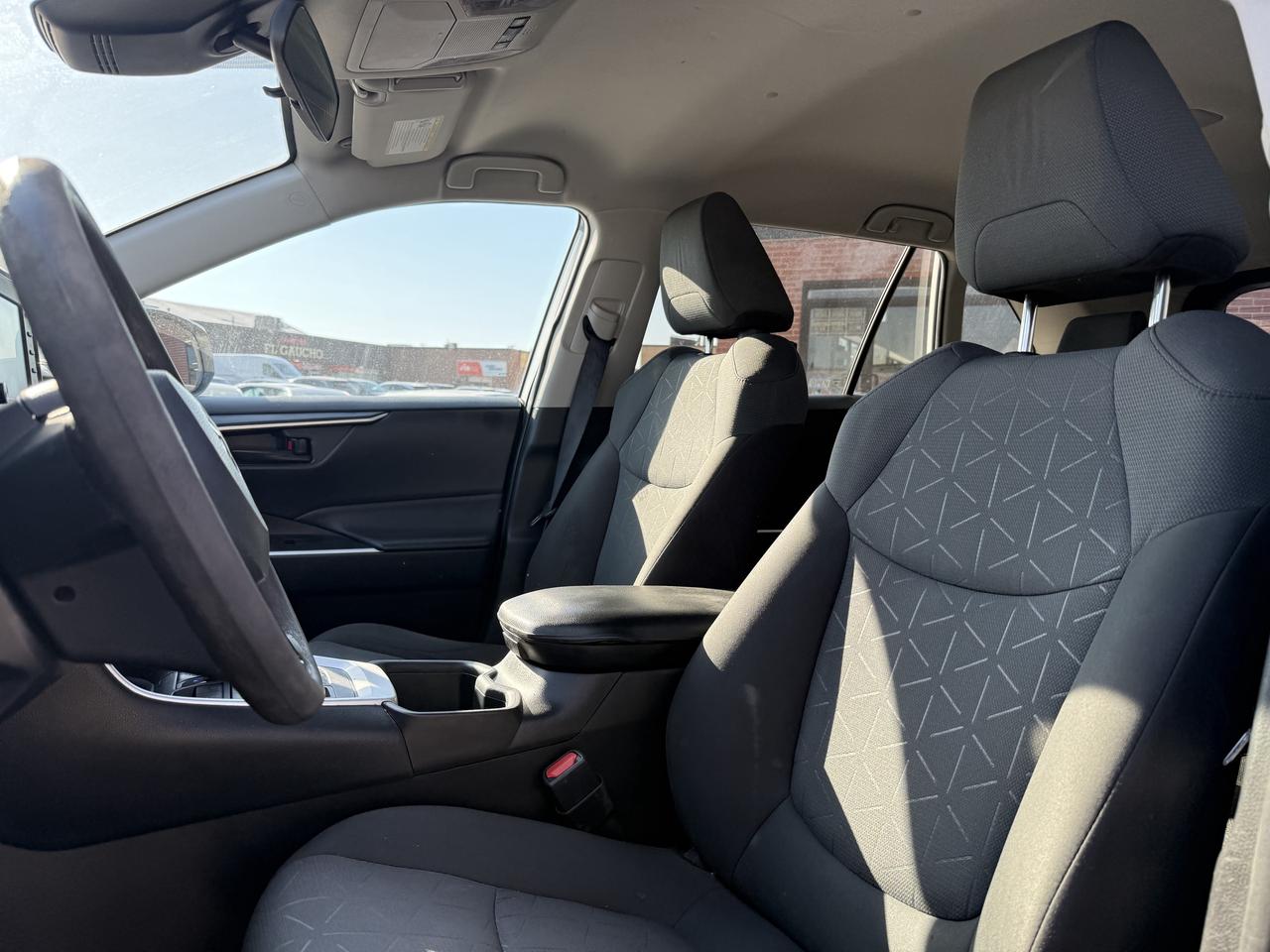 2022 Toyota RAV4 LE l AWD l 2.5L l 4Cyl l Eco Vehicle Photo