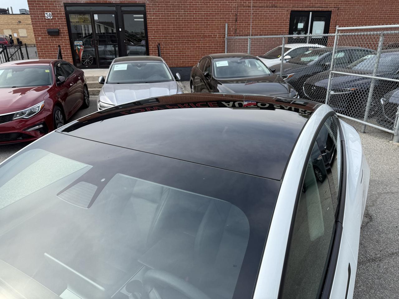 2022 Tesla Model 3 RWD l LFP l Tesla Warranty l TACC Included Photo