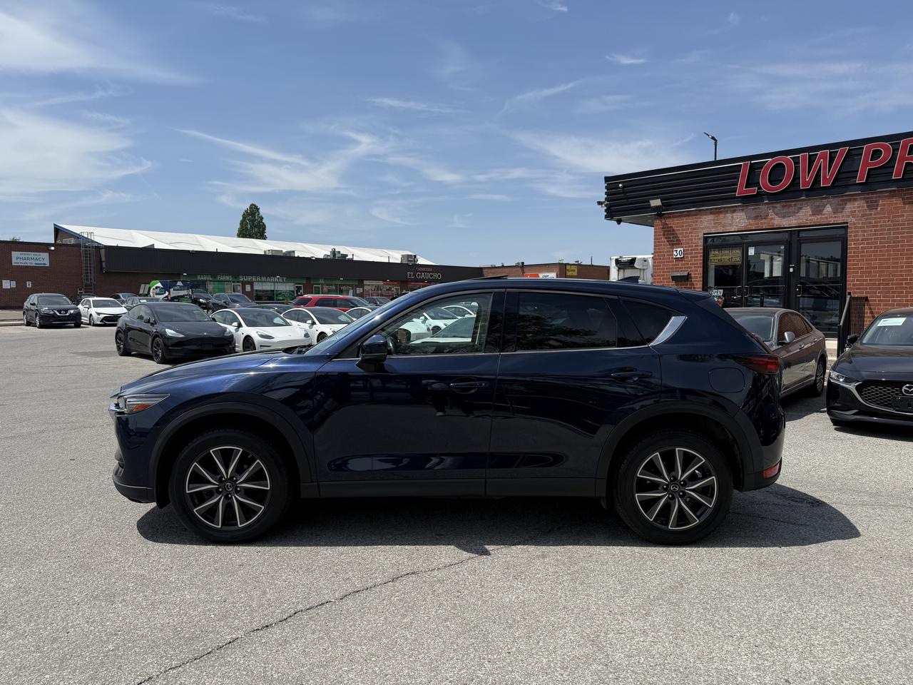 2017 Mazda CX-5 GT l AWD l 2.5i Skyactiv l 4Cyl l BSM l LDW Photo3