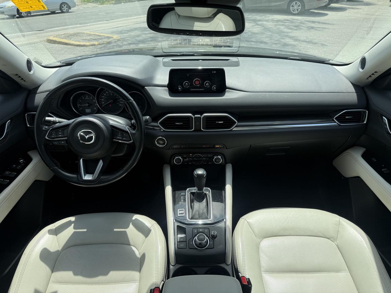 2017 Mazda CX-5 GT l AWD l 2.5i Skyactiv l 4Cyl l BSM l LDW Photo