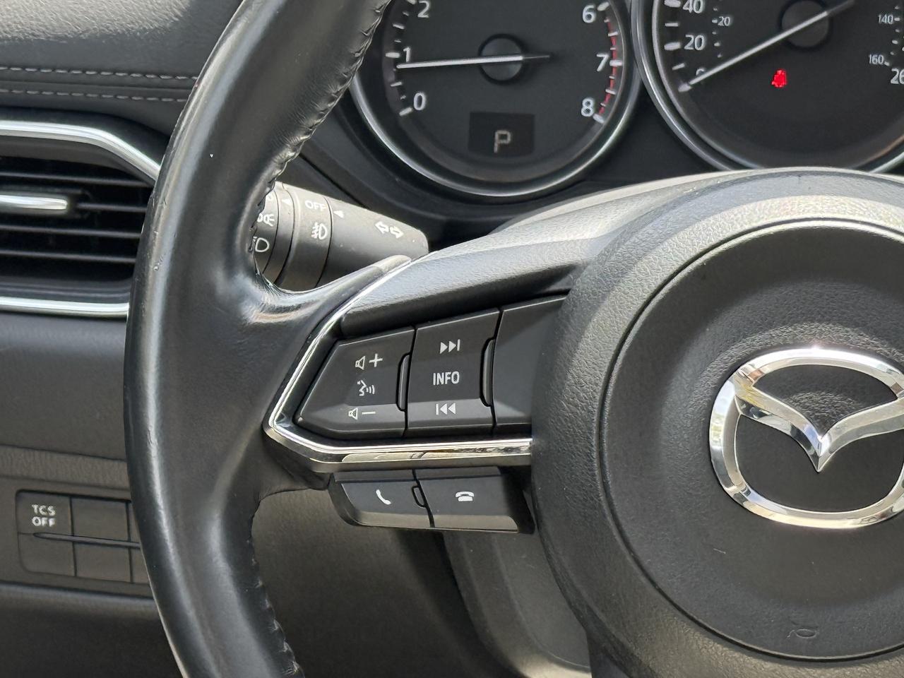 2017 Mazda CX-5 GT l AWD l 2.5i Skyactiv l 4Cyl l BSM l LDW Photo