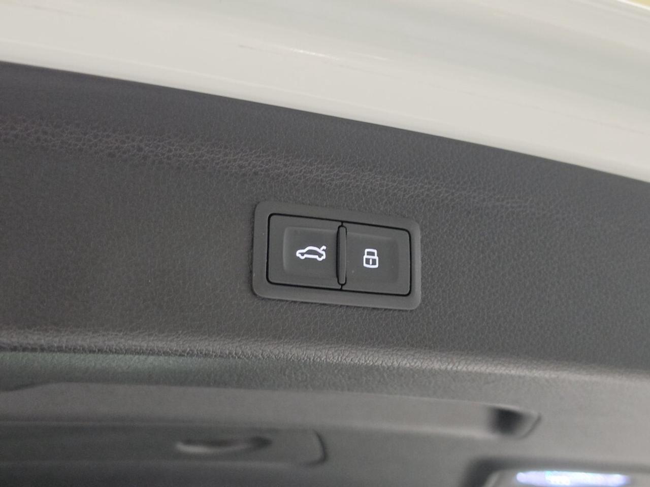 2021 Audi Q3 S Line Premium Plus 40  quattro No Accident One Ow Photo