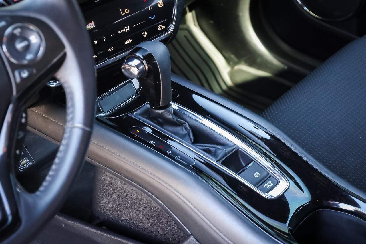 2019 Honda HR-V Sport 4dr All-Wheel Drive Photo