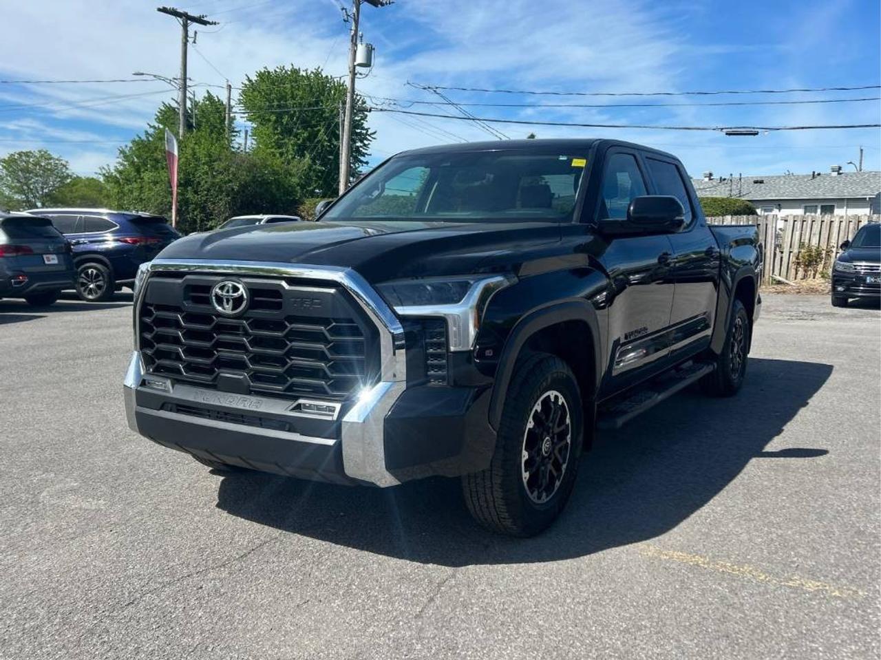 Used 2024 Toyota Tundra SR5 4dr 4x4 CrewMax 6.5 ft. box for sale in Pembroke, ON