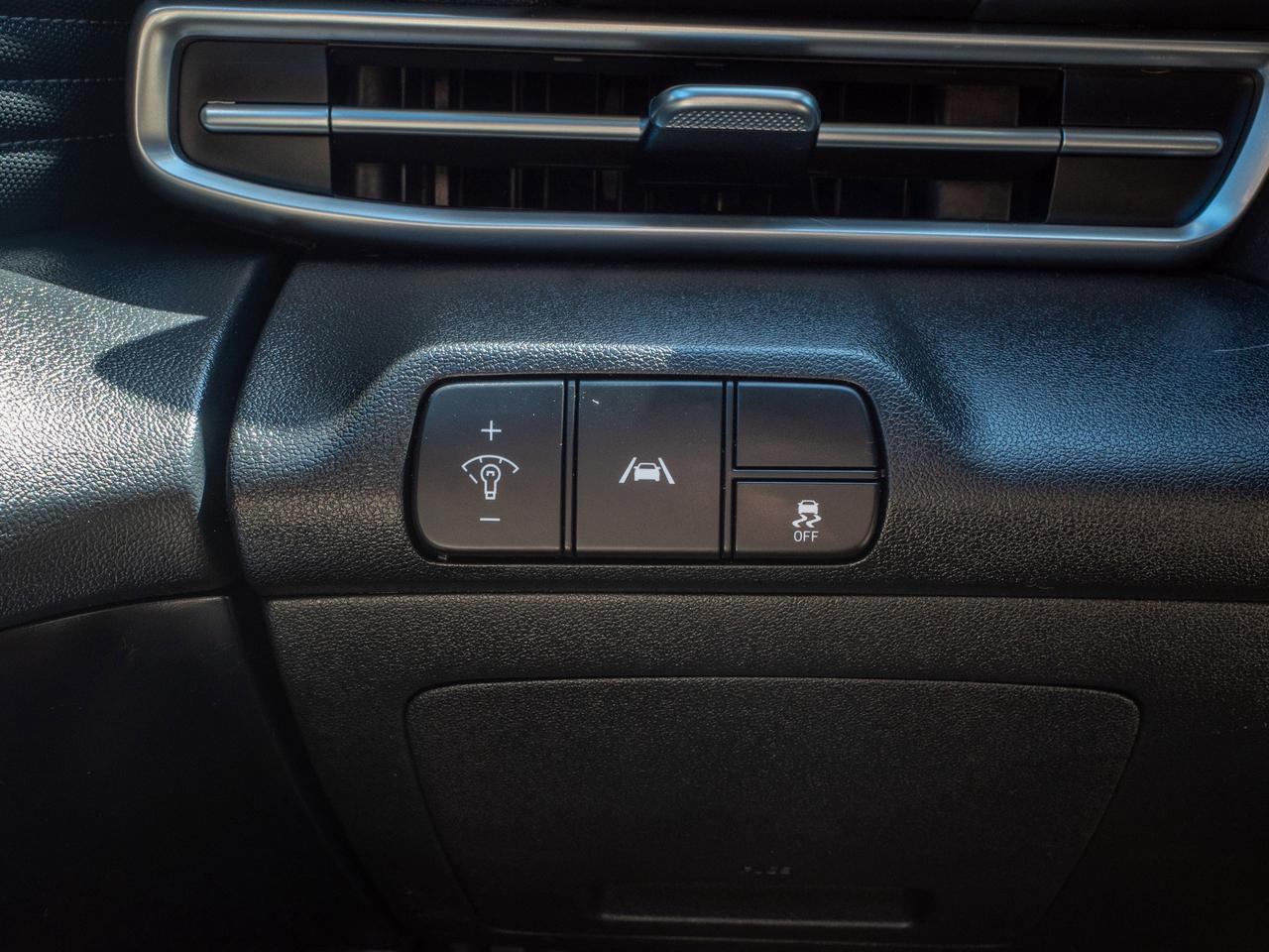 2022 Hyundai Elantra Preferred - Heated Seats   Keyless Entry Photo