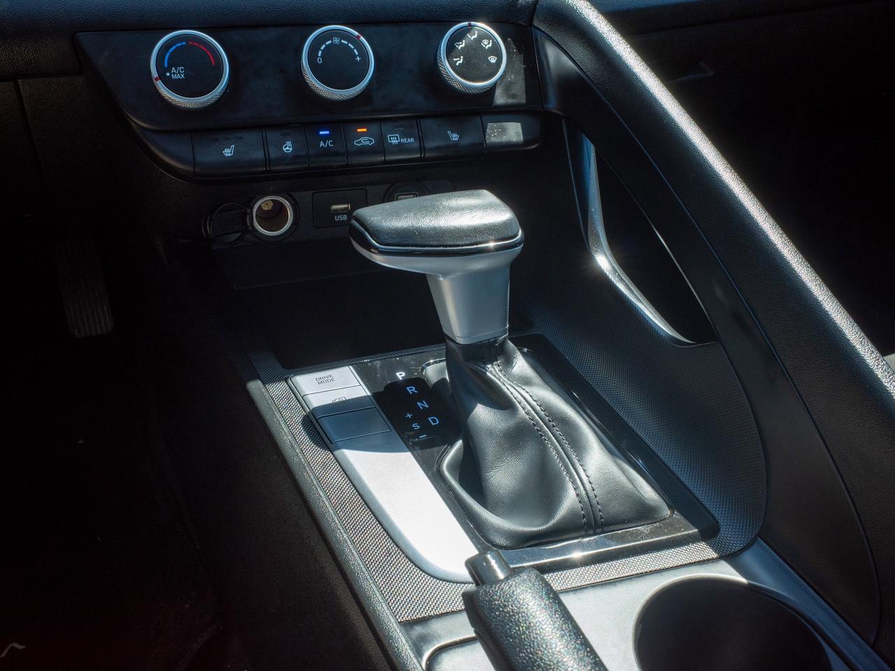 2022 Hyundai Elantra Preferred - Heated Seats   Keyless Entry Photo
