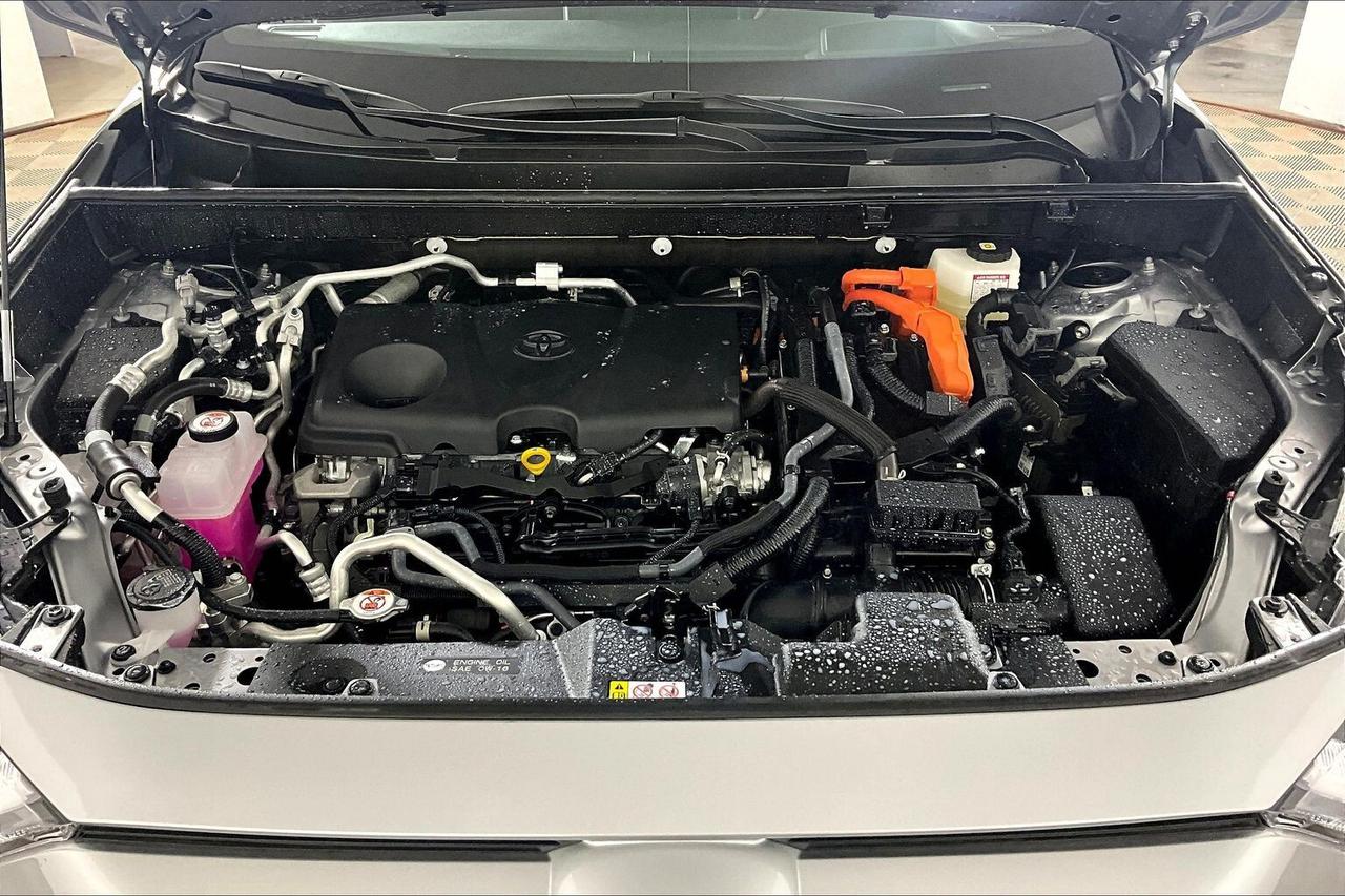 2025 Toyota RAV4 Plug-In Hybrid XSE AWD Photo