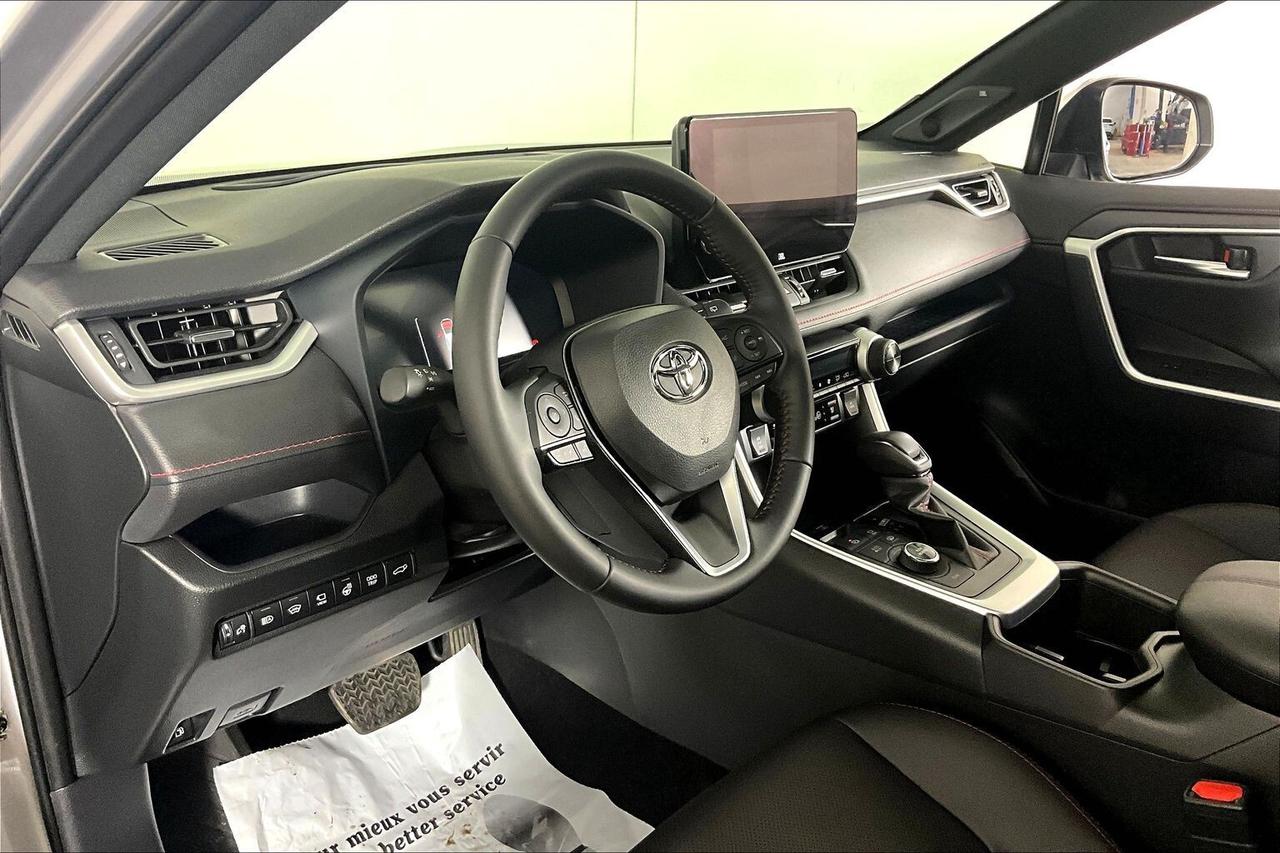 2025 Toyota RAV4 Plug-In Hybrid XSE AWD Photo